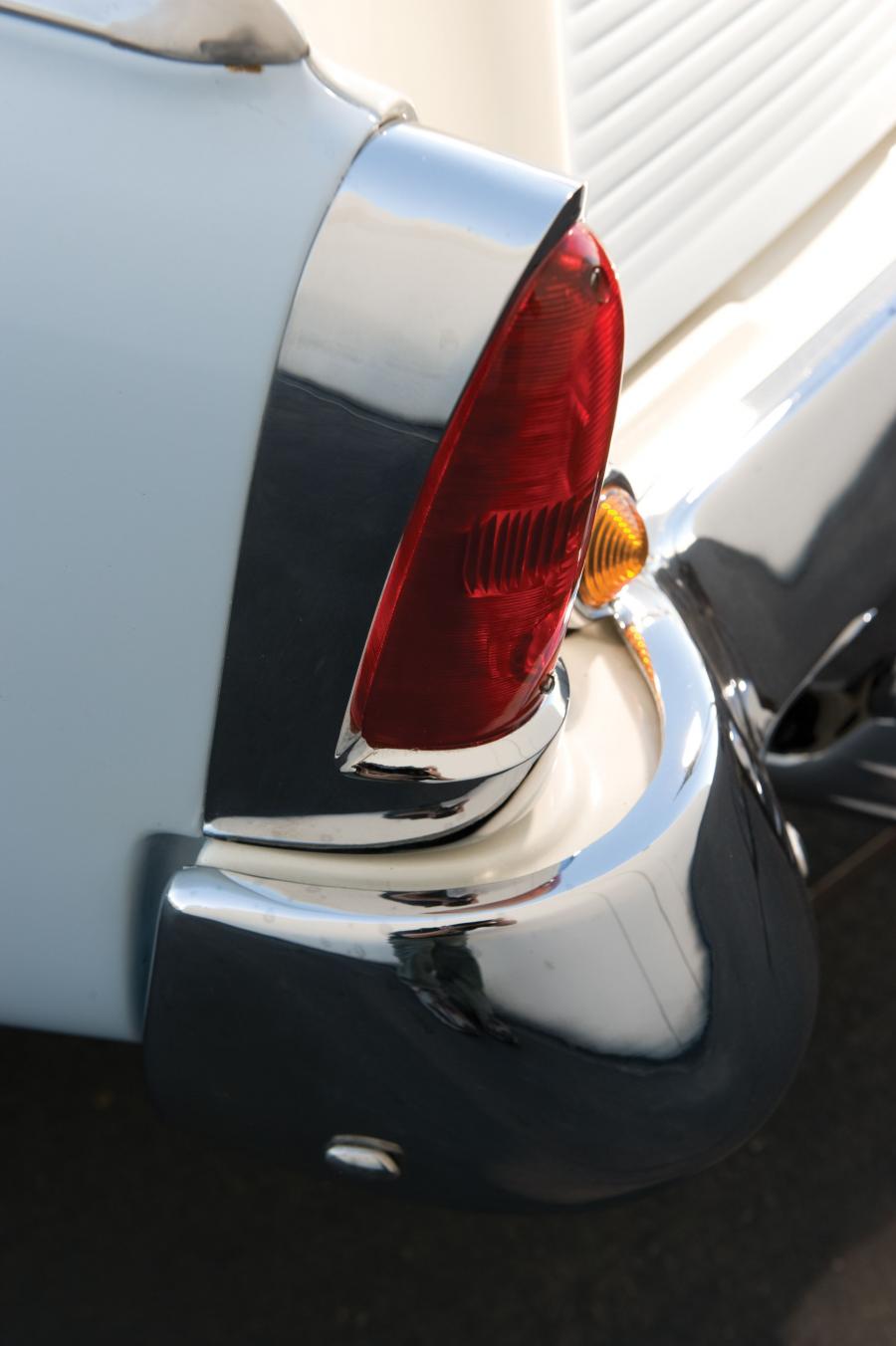  Studebaker Sky Hawk Coupe 1956 года  (фото 4 из 13)